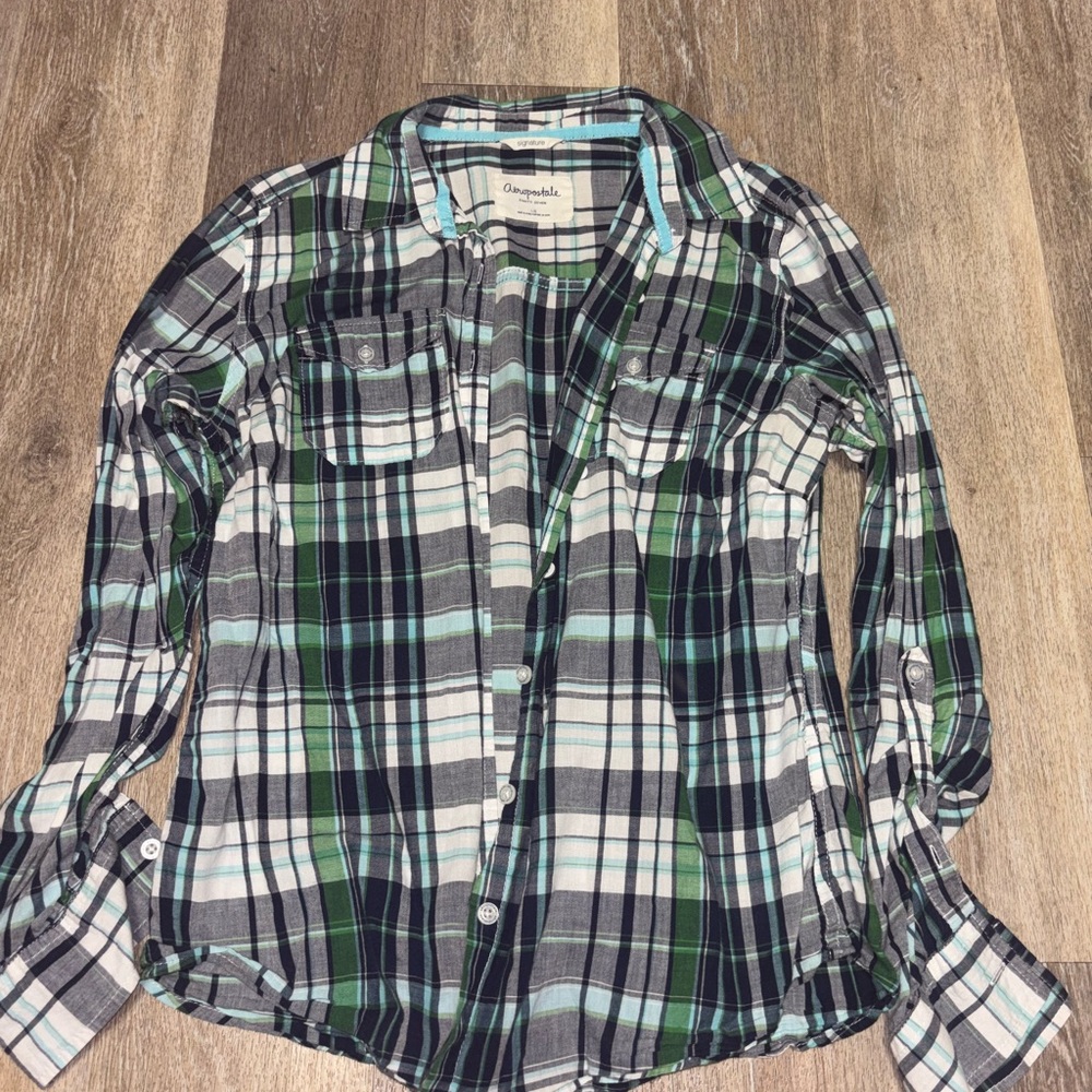 Aeropostale Green and Black Plaid Button Down Shirt